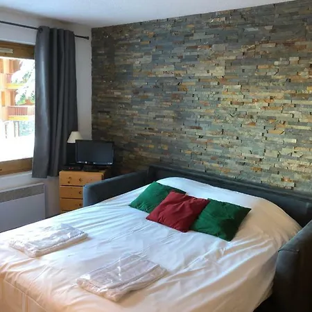 Apartment Cembros 2 *