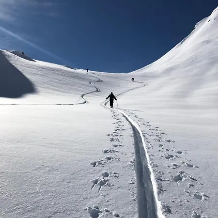 Cembros 2 * Meribel